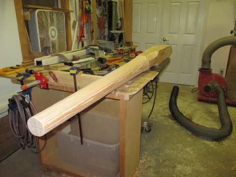 I started sanding late this afternoon. I will take some time to smooth it out. It's slow and borning work. Next, I start cutting the end to fit the cranze iron.