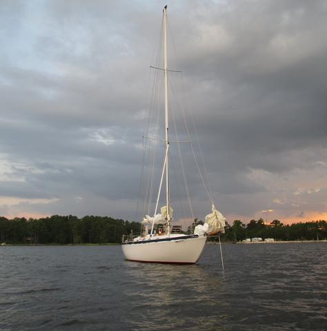 It was rewarding to finally see the Far Reach in her element. I came up with a system to launch and recover the Sweet Pea (our 9' Fatty Knees dinghy).