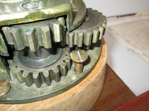 One of the bronze bolts heads just made contact with the gears on the #44 primary winch so I filed the edge and top slightly.