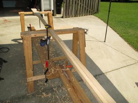 It took some time but I cut the loom to eight sides. After using the draw knife to get close, I finished it off with a low angle block plane and a smoothing pla