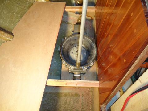 Another view of the Edson bilge pump.